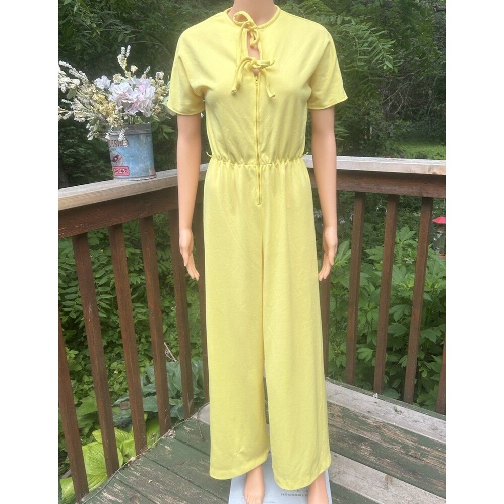 Vintage 60s 70s Jumpsuit Yellow Mod Wide Leg Montgomery Ward Womens Size 11/12